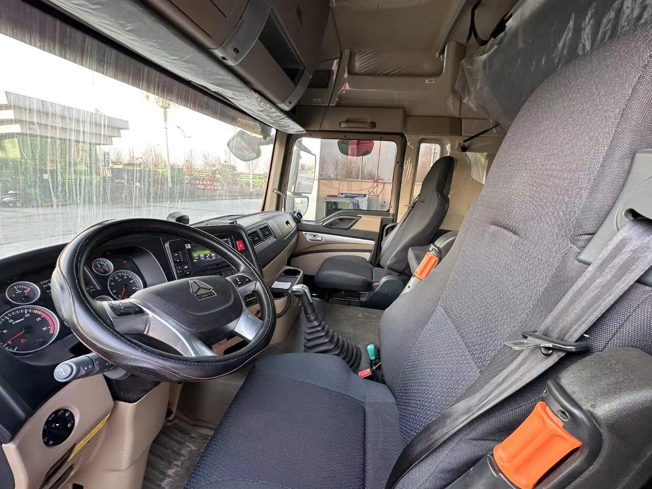 HOWO TX400 Truck Unit Click Here for Discount - Camion benne: photos 4 HOWO TX400 Truck Unit Click Here for Discount - Camion benne: photos 4