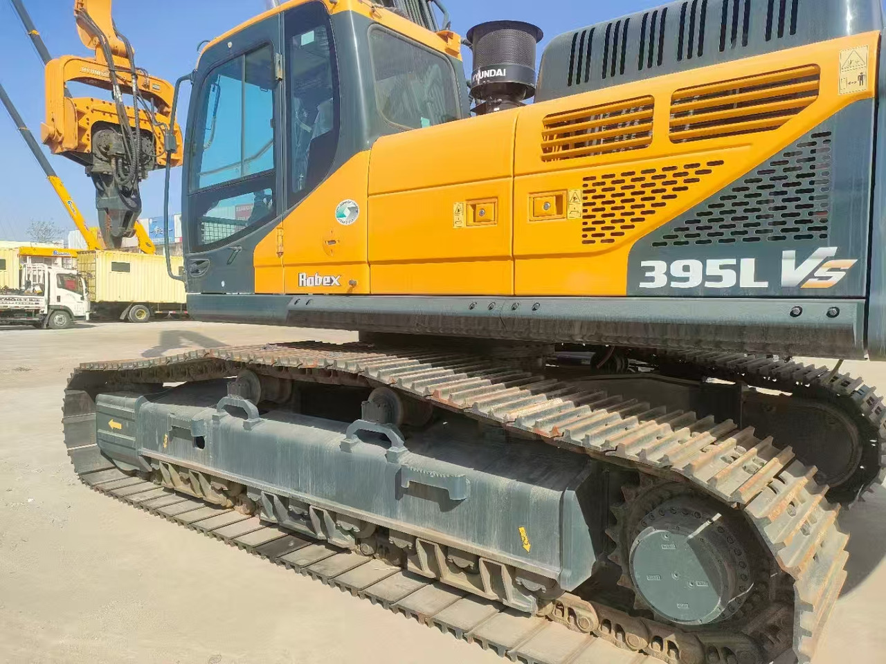 HYUNDAI Excavator Pile Driver 395 - Pelle sur chenille: photos 2 HYUNDAI Excavator Pile Driver 395 - Pelle sur chenille: photos 2