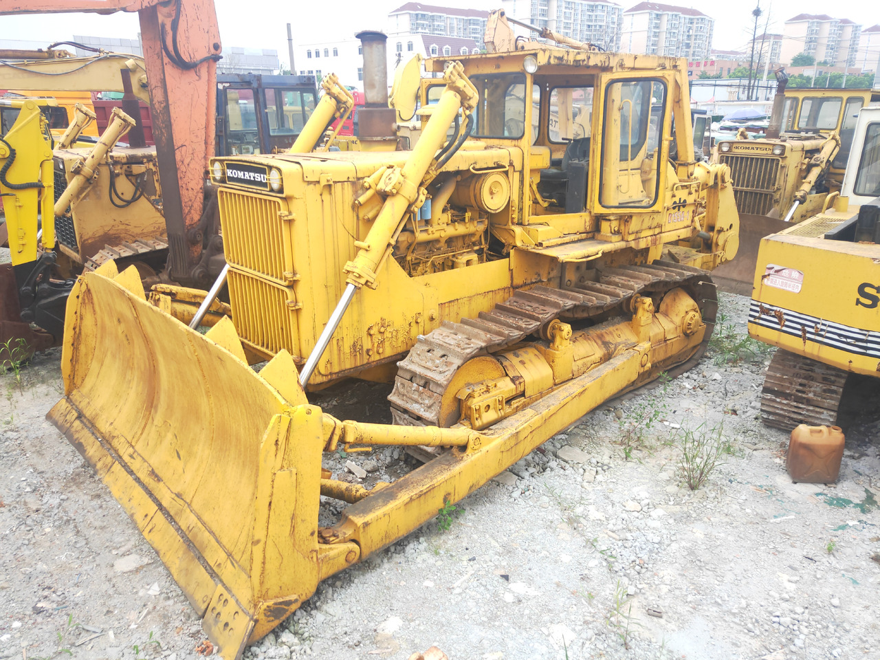 KOMATSU D155 - Bulldozer: photos 1 KOMATSU D155 - Bulldozer: photos 1
