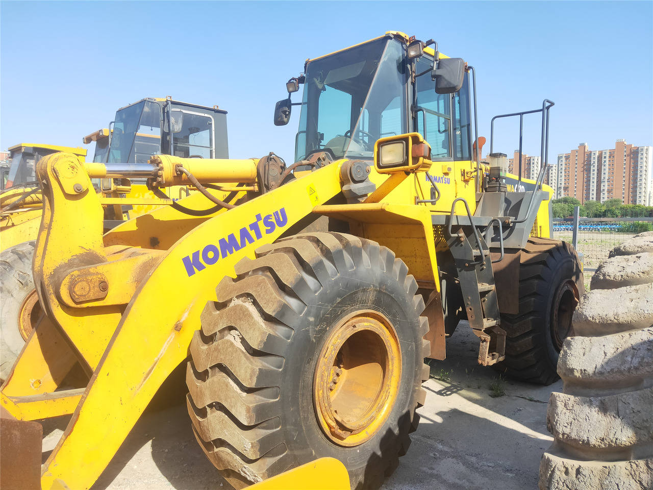 KOMATSU Wheel Loader 470-6 Click Here for Discount - Chargeuse sur pneus: photos 2 KOMATSU Wheel Loader 470-6 Click Here for Discount - Chargeuse sur pneus: photos 2
