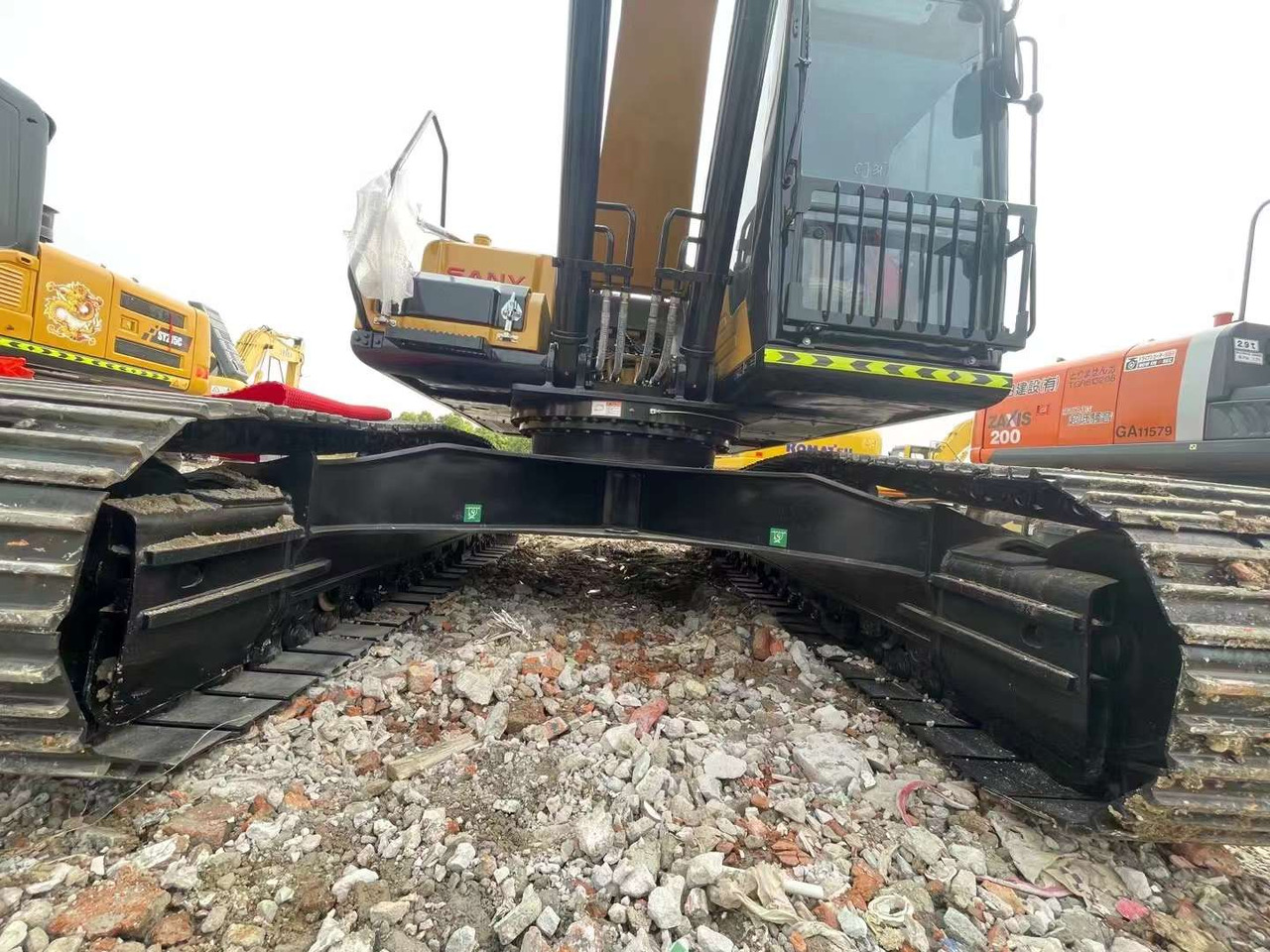 SANY SY235 Excavator Click for Discount - Pelle: photos 5 SANY SY235 Excavator Click for Discount - Pelle: photos 5