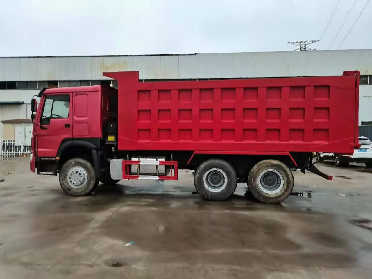 SINOTRUK HOWO 371 6X4 CLICK HERE FOR DISCOUNT - Camion benne: photos 4 SINOTRUK HOWO 371 6X4 CLICK HERE FOR DISCOUNT - Camion benne: photos 4