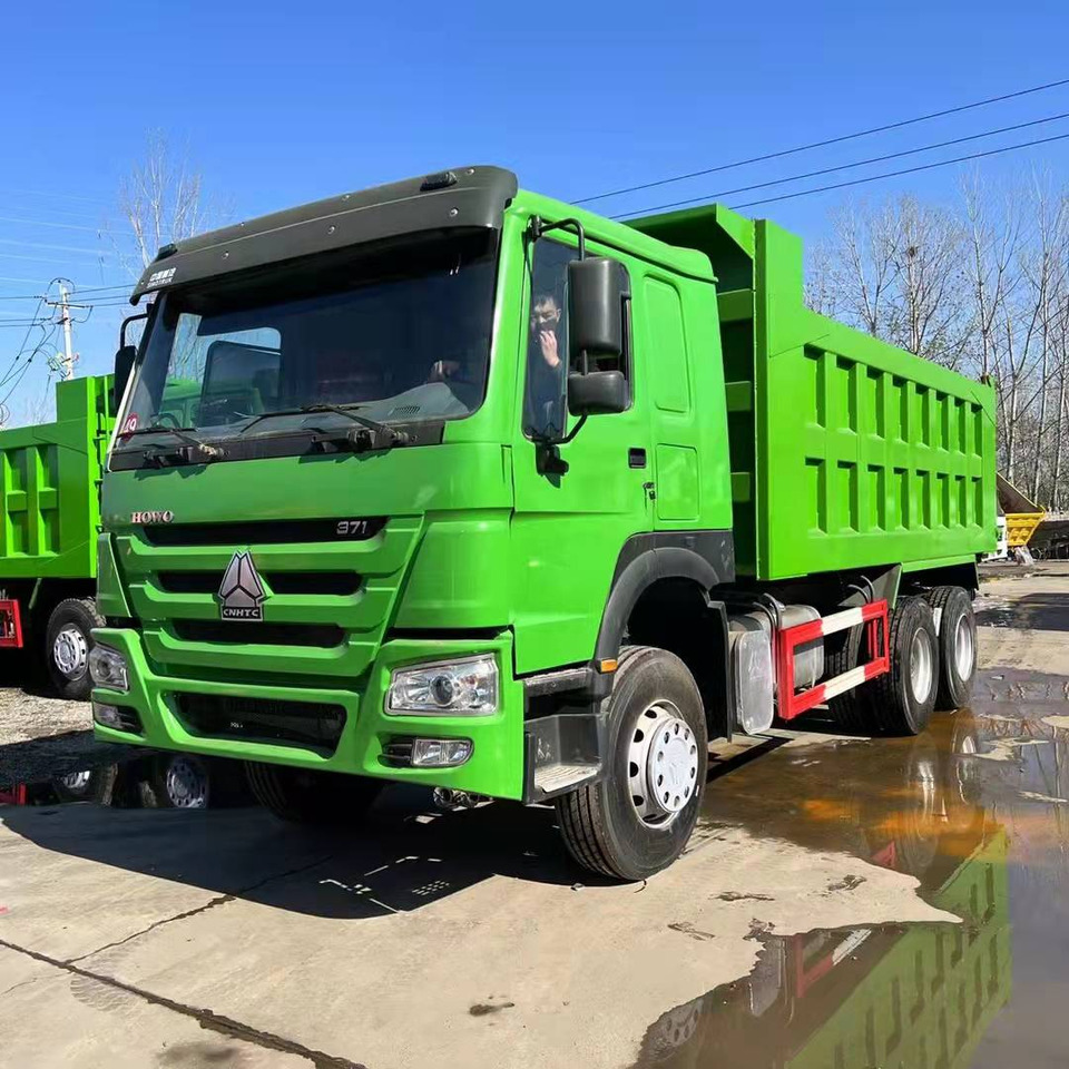 SINOTRUK HOWO 371 6X4 CLICK HERE FOR DISCOUNT - Camion benne: photos 1 SINOTRUK HOWO 371 6X4 CLICK HERE FOR DISCOUNT - Camion benne: photos 1