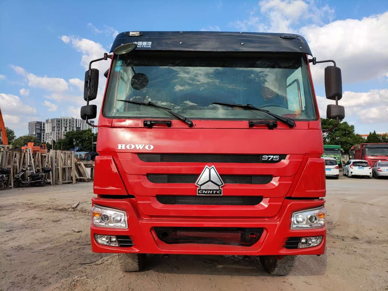 SINOTRUK HOWO 375 6X4 CLICK HERE FOR DISCOUNT - Camion benne: photos 3 SINOTRUK HOWO 375 6X4 CLICK HERE FOR DISCOUNT - Camion benne: photos 3