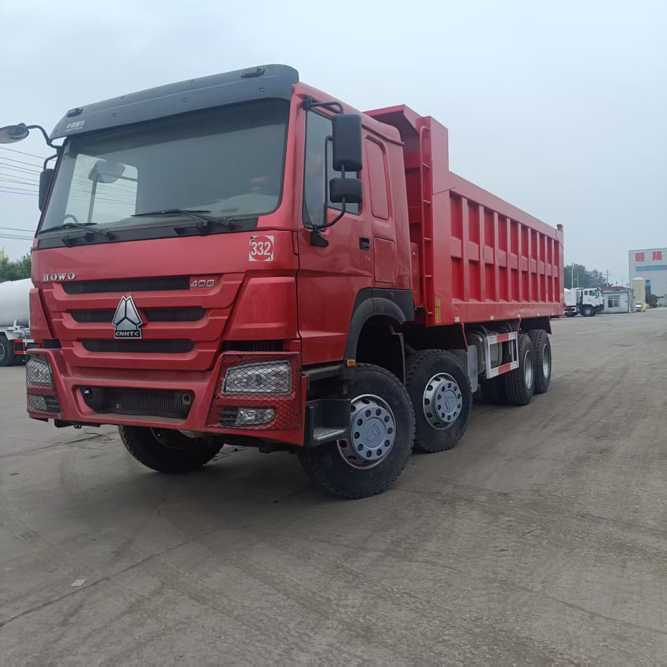 SINOTRUK HOWO 8x4 CLICK HERE FOR DISCOUNT - Camion benne: photos 1 SINOTRUK HOWO 8x4 CLICK HERE FOR DISCOUNT - Camion benne: photos 1