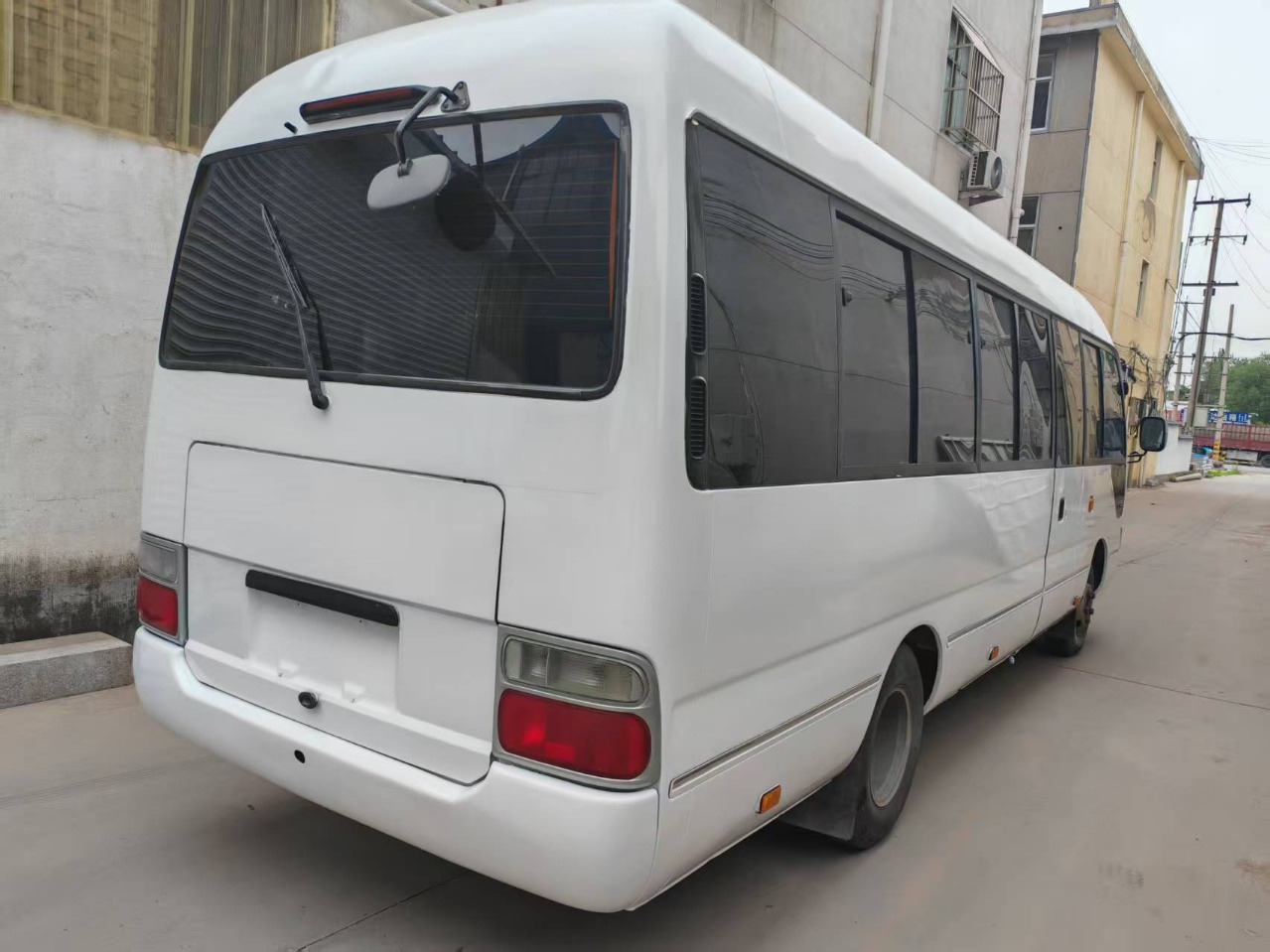 Autocar TOYOTA Mini Bus 27 Seats Low Km Click for Discount: photos 7