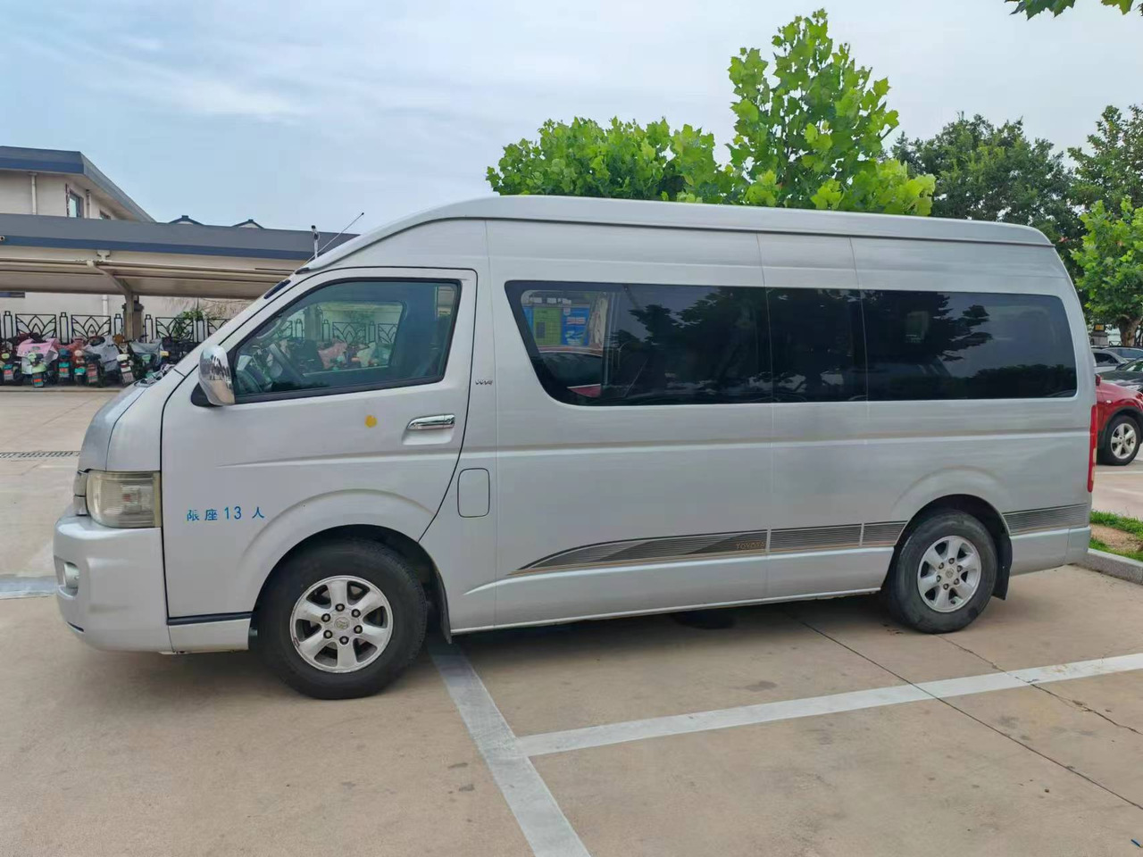 TOYOTA Toyota Hiace Bus Click Here for Discont en leasing occasion TOYOTA Toyota Hiace Bus Click Here for Discont: photos 7 TOYOTA Toyota Hiace Bus Click Here for Discont en leasing occasion TOYOTA Toyota Hiace Bus Click Here for Discont: photos 7