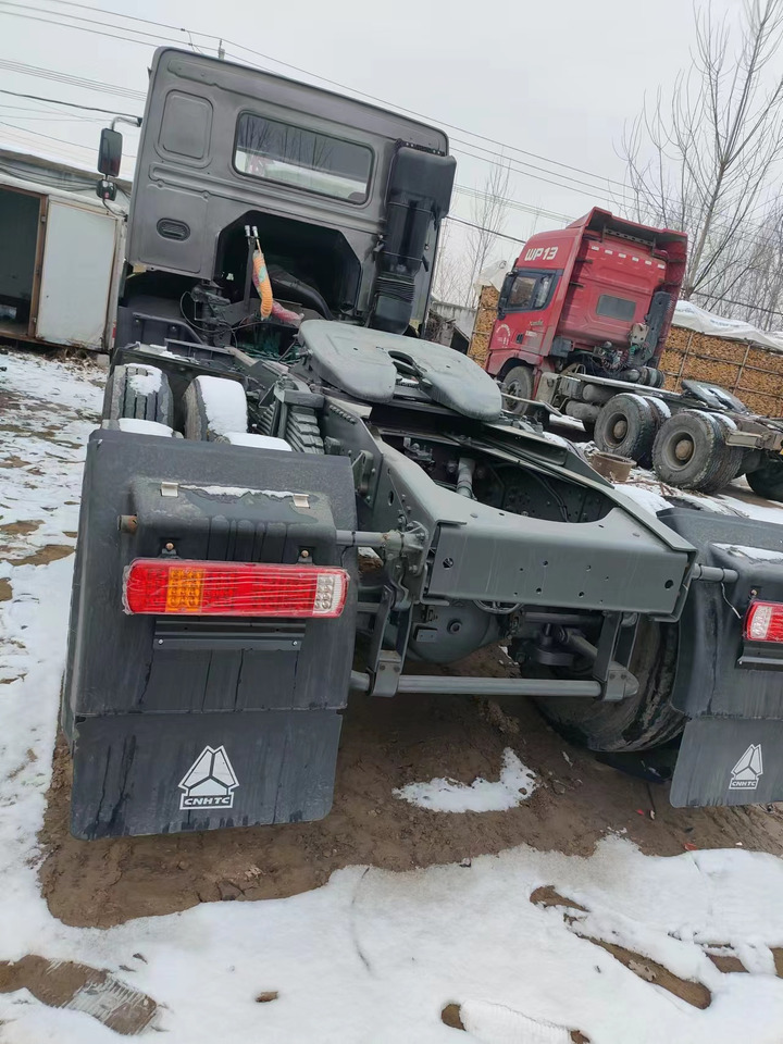 SINOTRUK HOWO 371 CLICK HERE FOR DISCOUNT - Tracteur routier: photos 5 SINOTRUK HOWO 371 CLICK HERE FOR DISCOUNT - Tracteur routier: photos 5