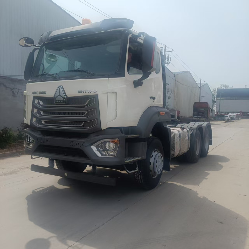 SINOTRUK NX CLICK HERE FOR DISCOUNT - Tracteur routier: photos 2 SINOTRUK NX CLICK HERE FOR DISCOUNT - Tracteur routier: photos 2