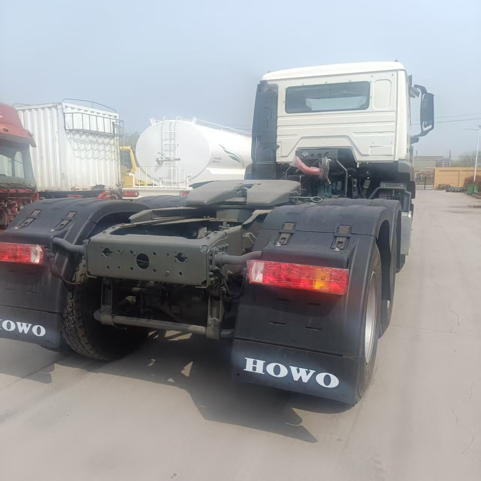 SINOTRUK NX CLICK HERE FOR DISCOUNT - Tracteur routier: photos 5 SINOTRUK NX CLICK HERE FOR DISCOUNT - Tracteur routier: photos 5
