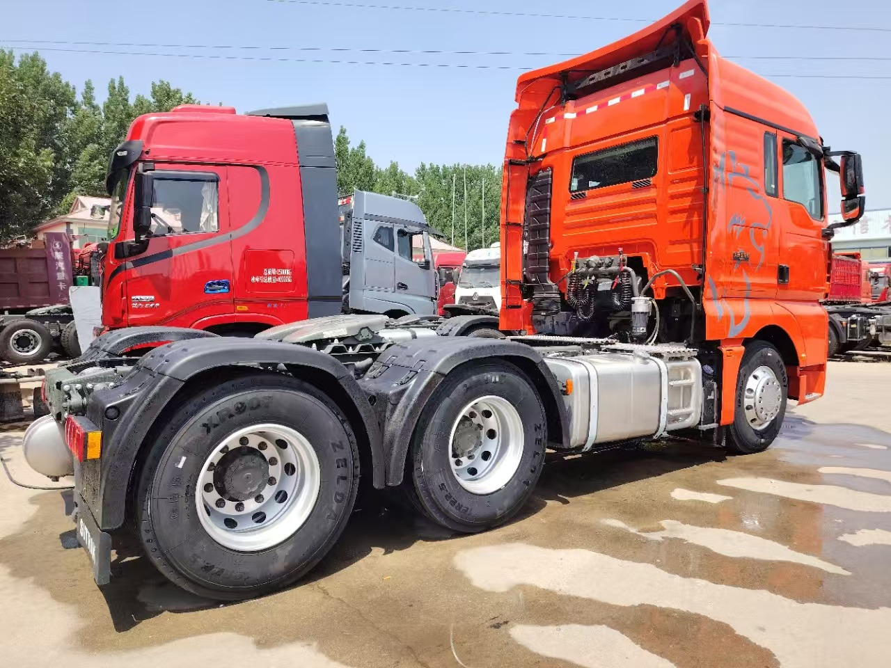 SINOTRUK SITRAK CLICK HERE FOR DISCOUNT - Tracteur routier: photos 4 SINOTRUK SITRAK CLICK HERE FOR DISCOUNT - Tracteur routier: photos 4