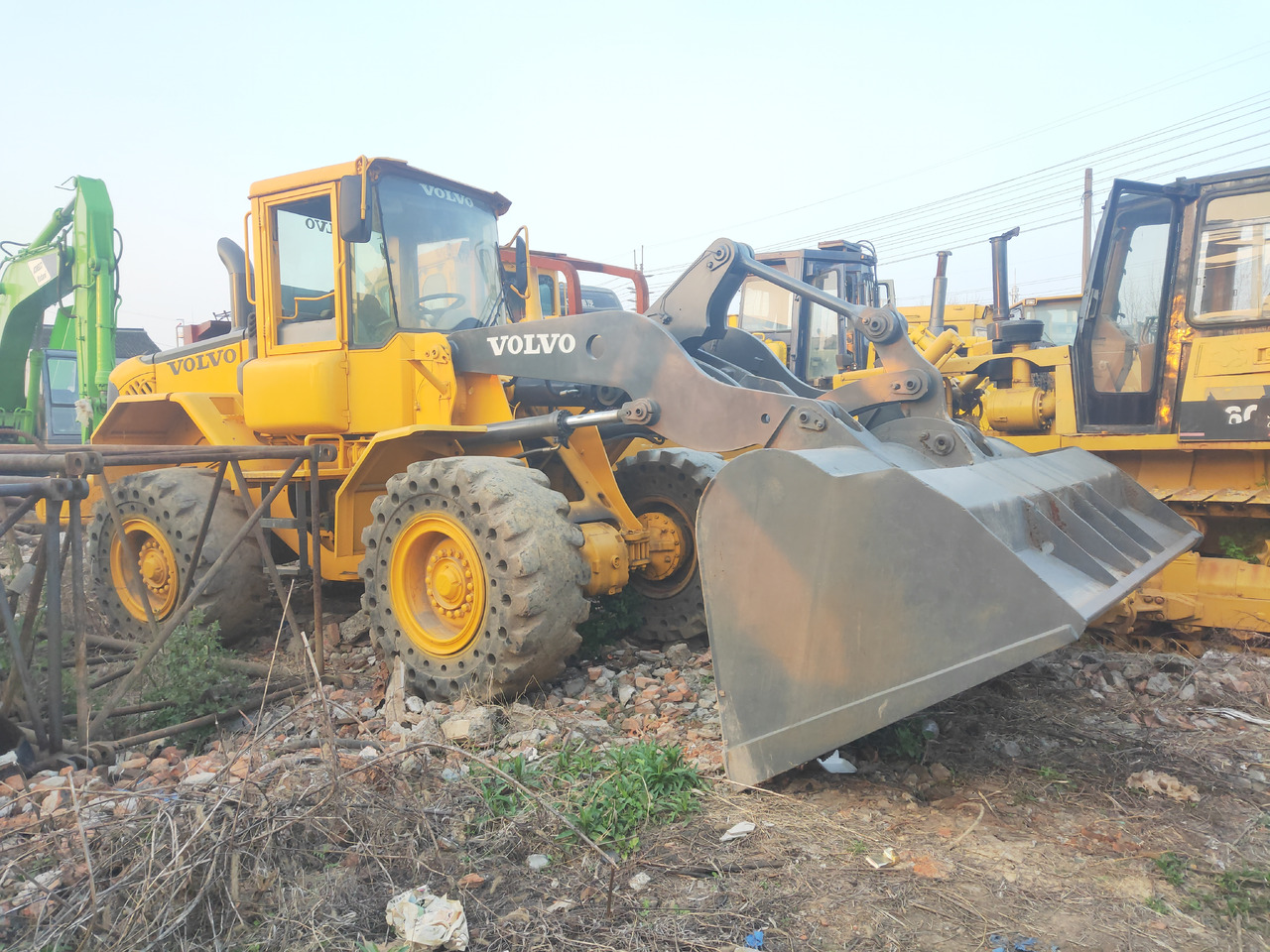 Volvo Wheel Loader Volvo L70E Click Here for Discount - Chargeuse sur pneus: photos 3 Volvo Wheel Loader Volvo L70E Click Here for Discount - Chargeuse sur pneus: photos 3