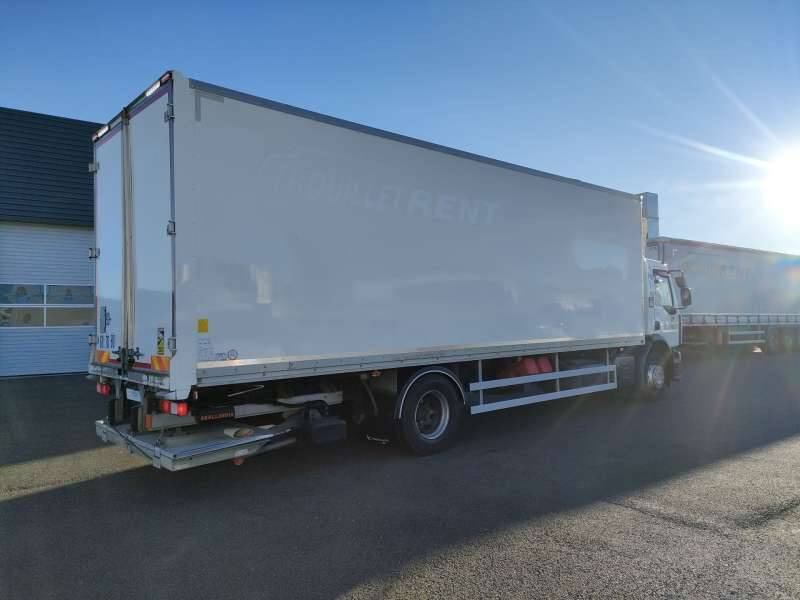 Camion Porteur 19 TONNES 280 CV HAYON 2 PORTES AR - Camion fourgon: photos 4 Camion Porteur 19 TONNES 280 CV HAYON 2 PORTES AR - Camion fourgon: photos 4