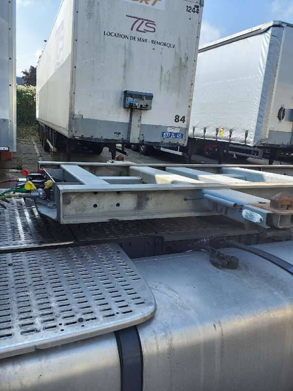 Semi-remorque 3 Essieux 38 TONNES CHARIOT COULISSANT 45 PIEDS - Semi-remorque porte-conteneur/ Caisse mobile: photos 3 Semi-remorque 3 Essieux 38 TONNES CHARIOT COULISSANT 45 PIEDS - Semi-remorque porte-conteneur/ Caisse mobile: photos 3