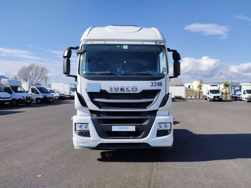 Tracteur 19 TONNES 360 CV 1 COUCHETTE - Tracteur routier: photos 2 Tracteur 19 TONNES 360 CV 1 COUCHETTE - Tracteur routier: photos 2