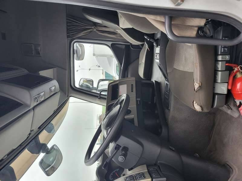 Tracteur 19 TONNES 470 CV - Tracteur routier: photos 5 Tracteur 19 TONNES 470 CV - Tracteur routier: photos 5