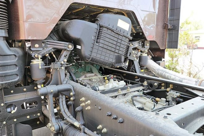 FAWA FAW Truck J6P New Model for Sale in Sierra Leone - Châssis cabine: photos 2 FAWA FAW Truck J6P New Model for Sale in Sierra Leone - Châssis cabine: photos 2