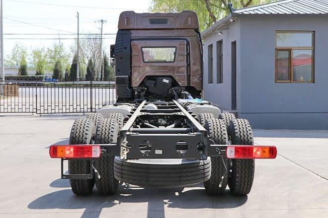 FAWA FAW Truck J6P New Model for Sale in Sierra Leone - Châssis cabine: photos 4 FAWA FAW Truck J6P New Model for Sale in Sierra Leone - Châssis cabine: photos 4