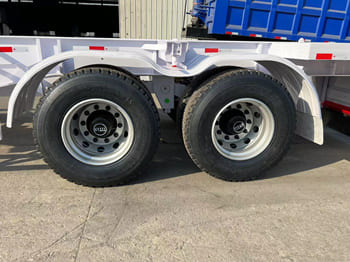 TITAN 2 Axle Skeletal Semi Trailer for Sale in Namibia - Semi-remorque châssis: photos 5 TITAN 2 Axle Skeletal Semi Trailer for Sale in Namibia - Semi-remorque châssis: photos 5