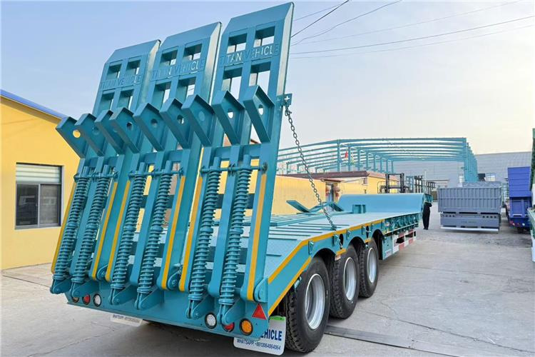 TITAN 3 Axle Low Bed Truck Price In Ghana - Semi-remorque surbaissé: photos 2 TITAN 3 Axle Low Bed Truck Price In Ghana - Semi-remorque surbaissé: photos 2