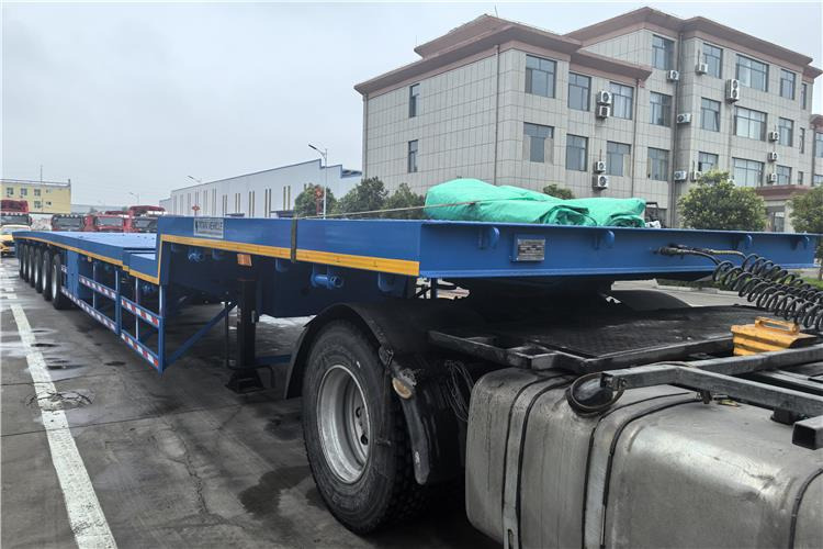 TITAN 6 Axle 54m Telescopic Flatbed Trailer for Sale In Angola - Semi-remorque plateau: photos 2 TITAN 6 Axle 54m Telescopic Flatbed Trailer for Sale In Angola - Semi-remorque plateau: photos 2