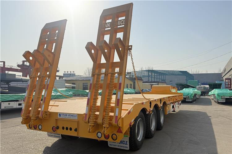 TITAN 80 Ton Low Loader Trailer for Sale Price In Guyana - Semi-remorque surbaissé: photos 3 TITAN 80 Ton Low Loader Trailer for Sale Price In Guyana - Semi-remorque surbaissé: photos 3