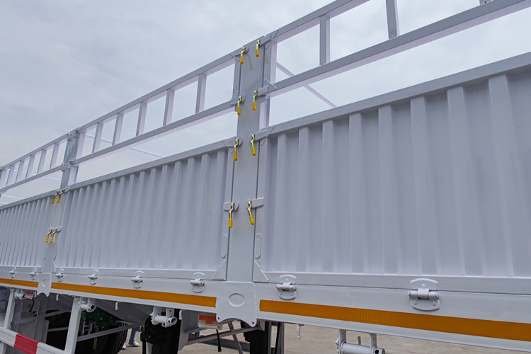 TITAN Cargo Trailer for Sale in Saudi Arabia - Semi-remorque bétaillère: photos 5 TITAN Cargo Trailer for Sale in Saudi Arabia - Semi-remorque bétaillère: photos 5