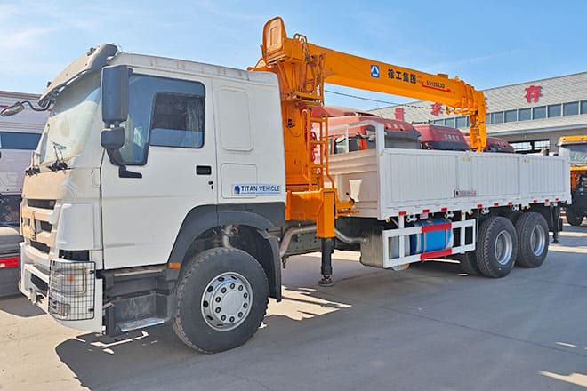 XCMG XCMG Truck Mounted Crane for Sale Capacity in Costa Rica - Camion grue: photos 1 XCMG XCMG Truck Mounted Crane for Sale Capacity in Costa Rica - Camion grue: photos 1