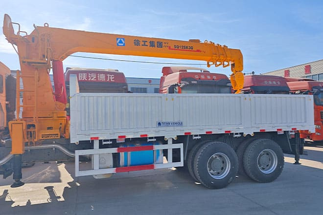 XCMG XCMG Truck Mounted Crane for Sale Capacity in Costa Rica - Camion grue: photos 2 XCMG XCMG Truck Mounted Crane for Sale Capacity in Costa Rica - Camion grue: photos 2