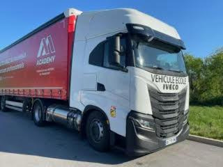 Iveco S-WAY 460 - Tracteur routier: photos 2 Iveco S-WAY 460 - Tracteur routier: photos 2