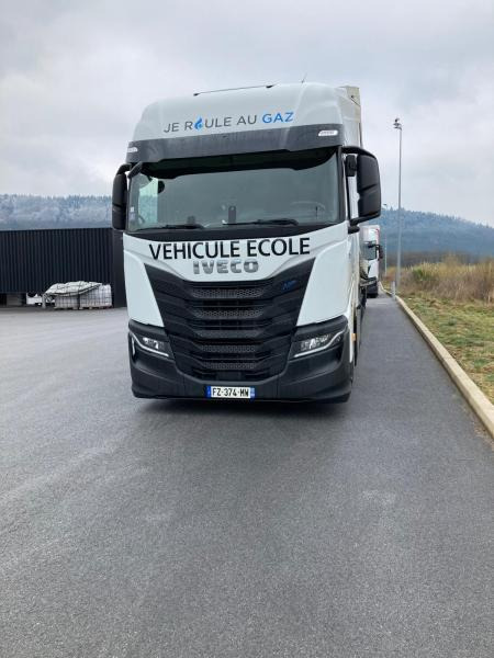 Iveco S-WAY 460 - Tracteur routier: photos 3 Iveco S-WAY 460 - Tracteur routier: photos 3