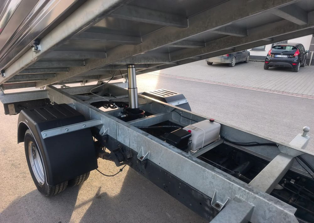 Iveco Daily 35c14 kipper wywrot wywrotka - Utilitaire benne: photos 3 Iveco Daily 35c14 kipper wywrot wywrotka - Utilitaire benne: photos 3