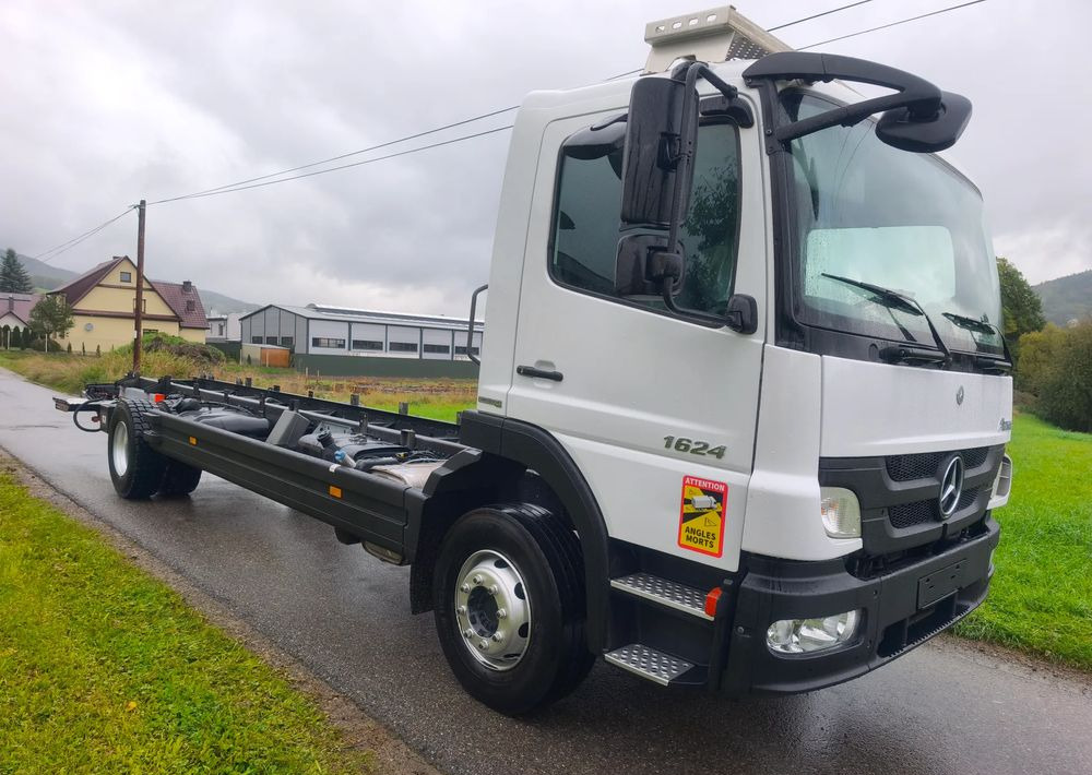 Mercedes-Benz Atego 1624 rama do zabudowy - Châssis cabine: photos 2 Mercedes-Benz Atego 1624 rama do zabudowy - Châssis cabine: photos 2