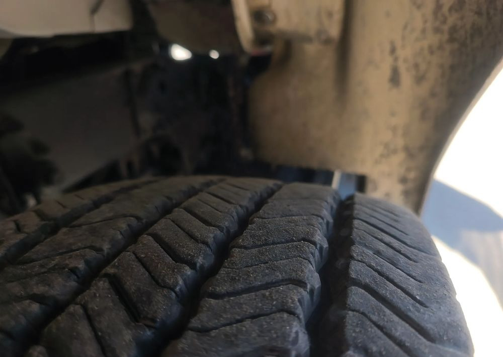 Renault GAMA D 16.250 chłodnia izoterma 16 palet klima - Camion frigorifique: photos 5 Renault GAMA D 16.250 chłodnia izoterma 16 palet klima - Camion frigorifique: photos 5