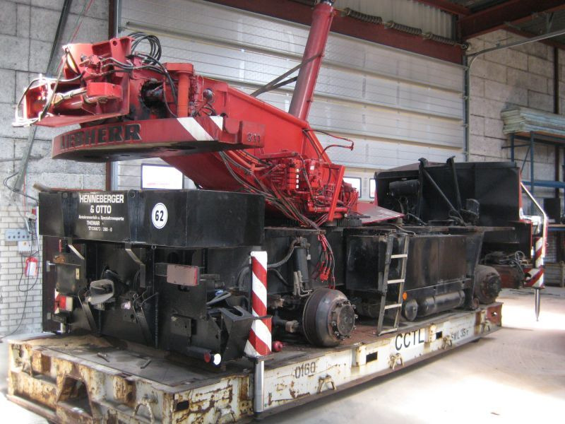 Liebherr LTM 1025 for parts - Grue mobile: photos 1 Liebherr LTM 1025 for parts - Grue mobile: photos 1