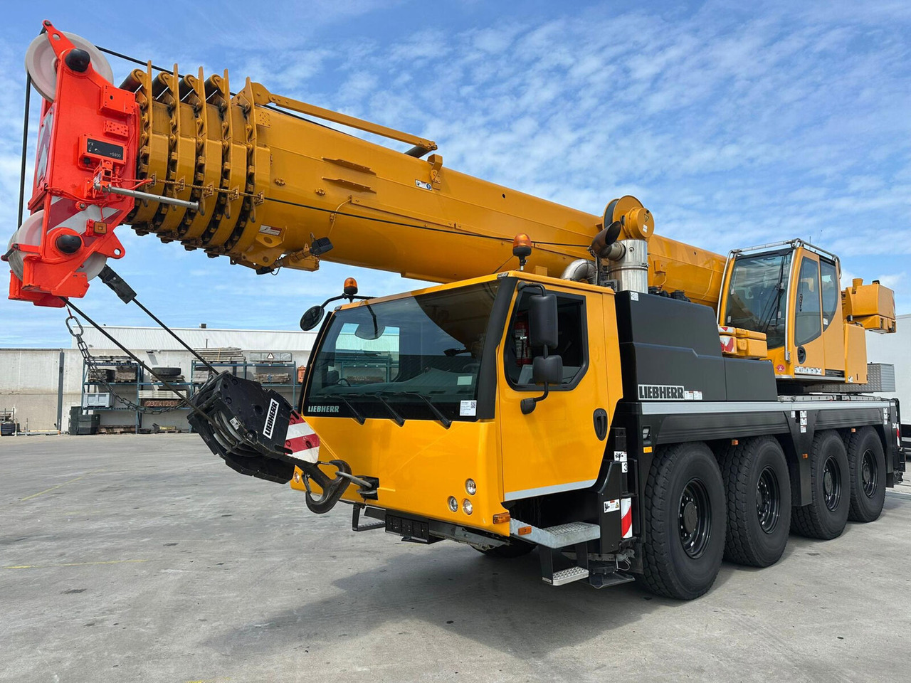 Liebherr Liebherr LTM 1070-4.2 - Grue mobile: photos 1 Liebherr Liebherr LTM 1070-4.2 - Grue mobile: photos 1