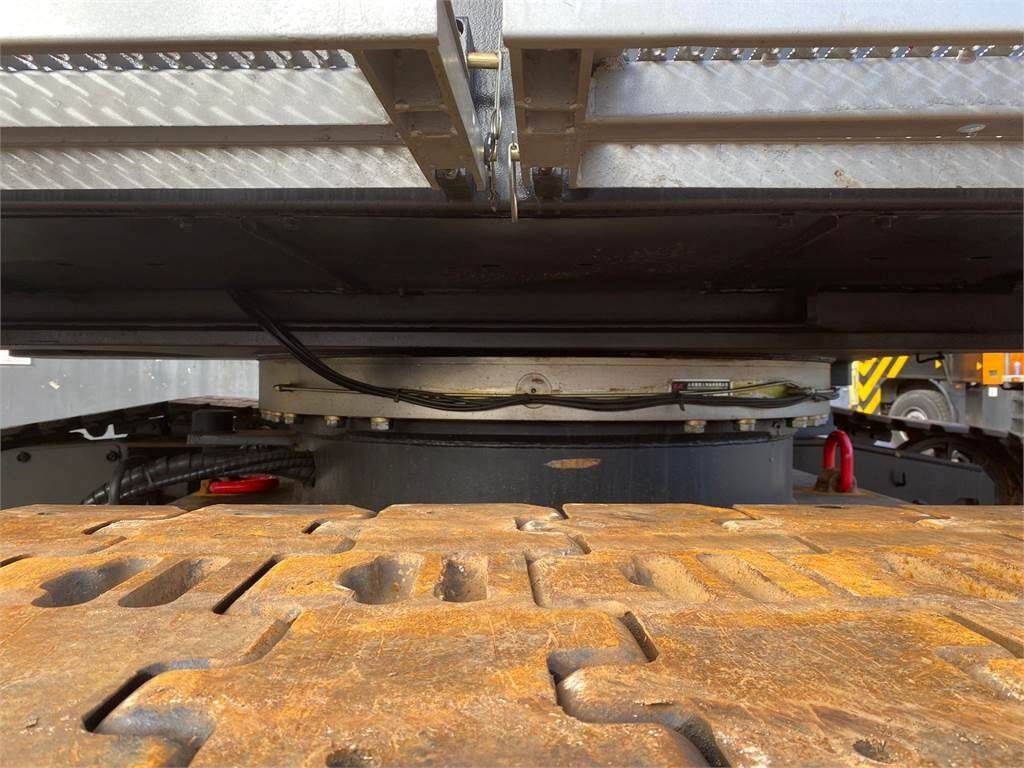 Grue sur chenilles Palfinger Palfinger-Sany SANY SCE600A: photos 20 Grue sur chenilles Palfinger Palfinger-Sany SANY SCE600A: photos 20