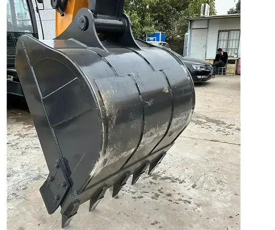 2022 Hyundai R220-9S - Pelle sur chenille: photos 3 2022 Hyundai R220-9S - Pelle sur chenille: photos 3