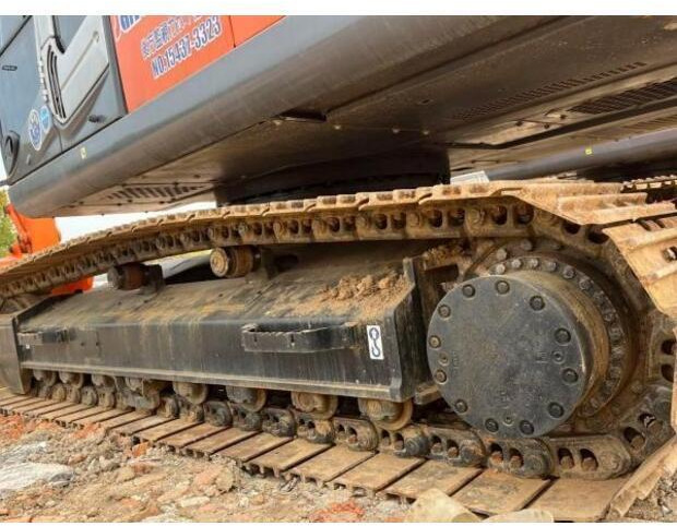 2023 Hitachi ZX240-3 - Pelle sur chenille: photos 4 2023 Hitachi ZX240-3 - Pelle sur chenille: photos 4