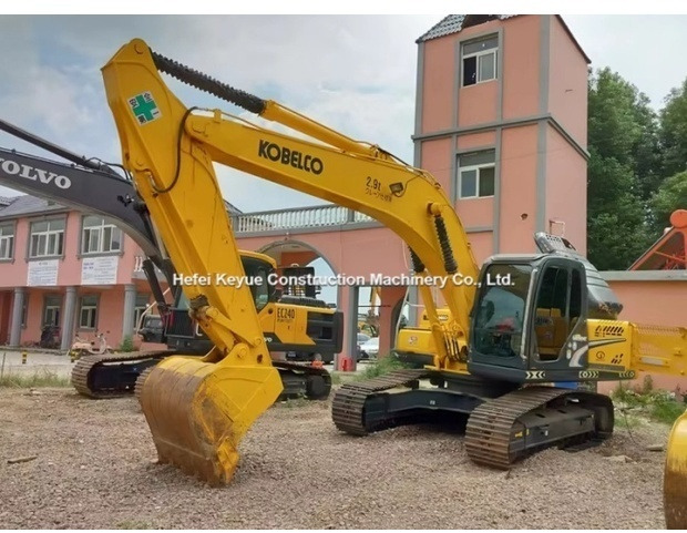 2023 KOBELCO SK330 - Pelle sur chenille: photos 2 2023 KOBELCO SK330 - Pelle sur chenille: photos 2