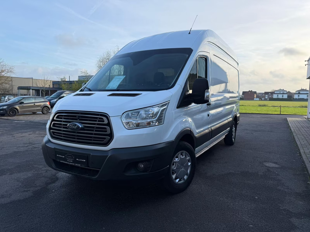 Ford Transit - Fourgonnette: photos 1 Ford Transit - Fourgonnette: photos 1