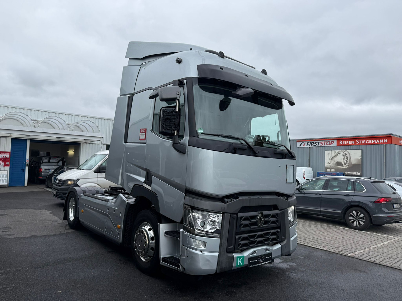 RENAULT T - Tracteur routier: photos 3 RENAULT T - Tracteur routier: photos 3