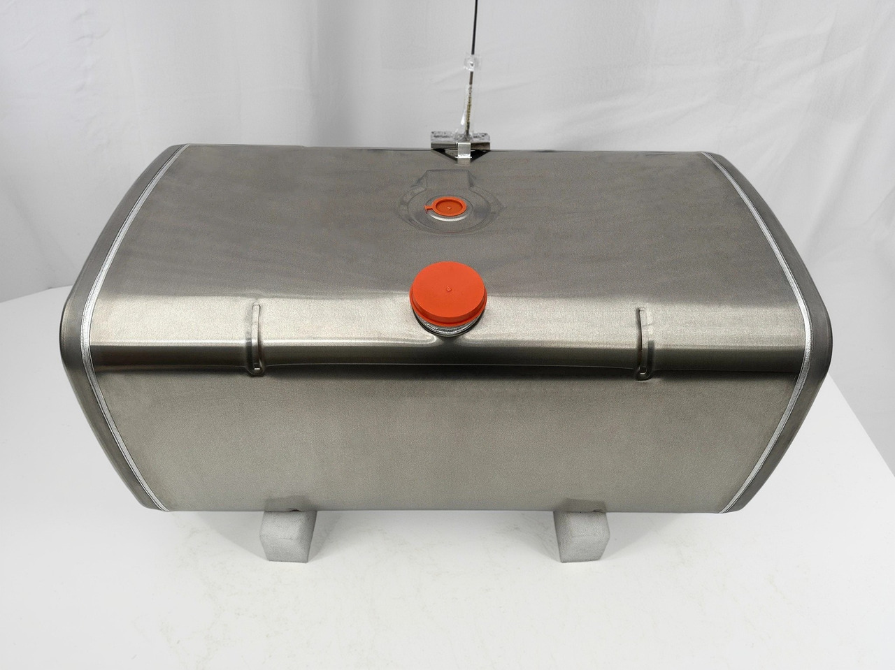 DAF  - Réservoir de carburant: photos 1 DAF  - Réservoir de carburant: photos 1