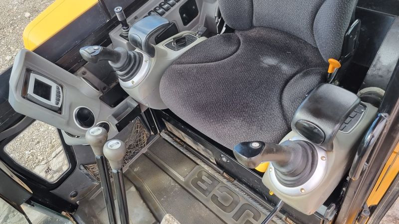 JCB JCB 65R-1 - Mini pelle: photos 5 JCB JCB 65R-1 - Mini pelle: photos 5