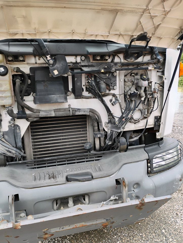 Renault Midlum 909AAD51- Disponible à compter du 19 /11/2025. Camion benne 13T-Moteur remplacé en 2021 ( environ 120 000km). Usure importante de la benne, oxydation de fer globale apparente - Norme Eu - Camion benne: photos 4 Renault Midlum 909AAD51- Disponible à compter du 19 /11/2025. Camion benne 13T-Moteur remplacé en 2021 ( environ 120 000km). Usure importante de la benne, oxydation de fer globale apparente - Norme Eu - Camion benne: photos 4