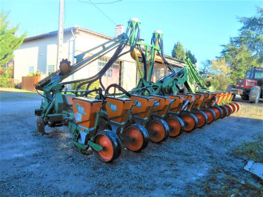 Amazone ED 602 CLASSIC - Semoir monograine: photos 2 Amazone ED 602 CLASSIC - Semoir monograine: photos 2