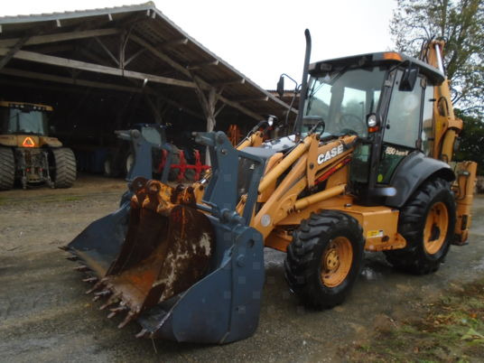 Case 580 SUPER R - Tractopelle: photos 3 Case 580 SUPER R - Tractopelle: photos 3