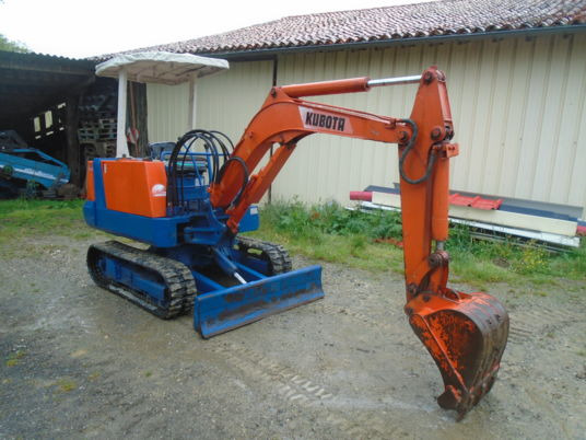 Kubota kh021 - Mini pelle: photos 1 Kubota kh021 - Mini pelle: photos 1