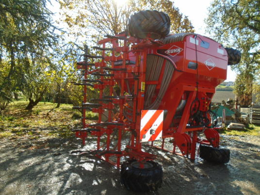 Kuhn MEGANT 500 - Combiné de semis: photos 3 Kuhn MEGANT 500 - Combiné de semis: photos 3