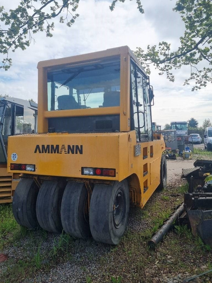 Ammann AP 240 - Compacteur à pneus: photos 4 Ammann AP 240 - Compacteur à pneus: photos 4